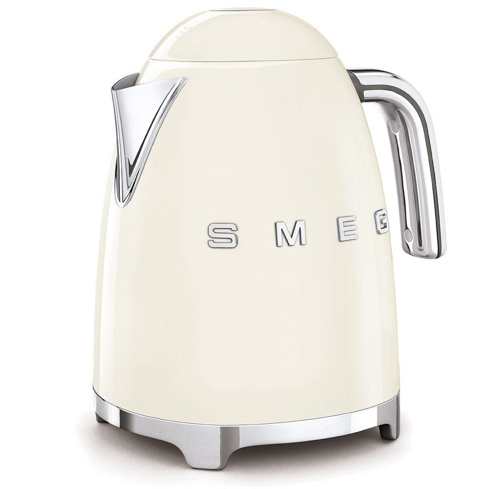 Smeg Hervidor Eléctrico Estilo Retro 1,7 L Crema